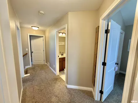 Entry Way - 1400 Jadens Way, Washington, IL 61571 photo 5 of 6