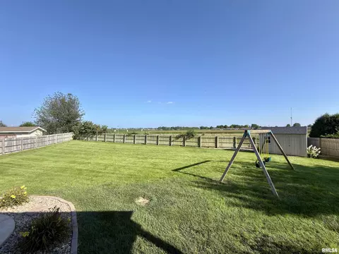 Exterior - 1400 Jadens Way, Washington, IL 61571 photo 6 of 6