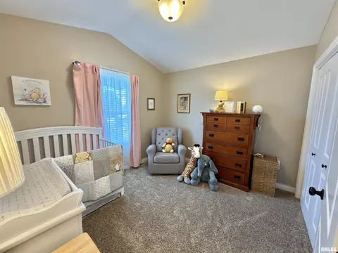 Bedroom - 1400 Jadens Way, Washington, IL 61571 photo 6 of 8