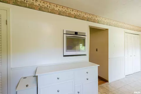 Other - 3012 Eden Park Dr, Herrin, IL 62948 photo 3 of 7