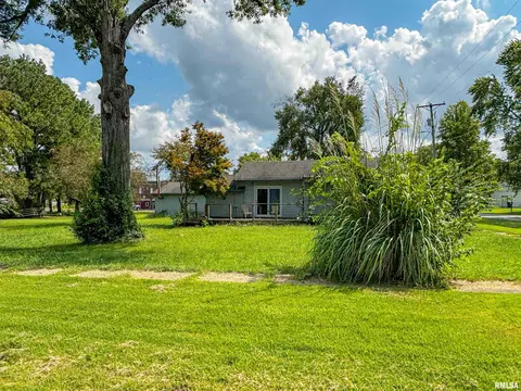 312 Washington St, Dowell, IL 62927 photo 3