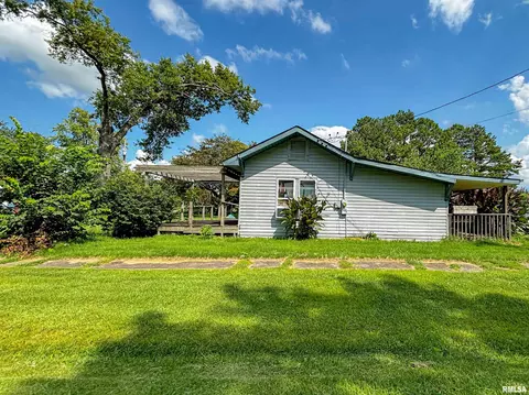 312 Washington St, Dowell, IL 62927 photo 2