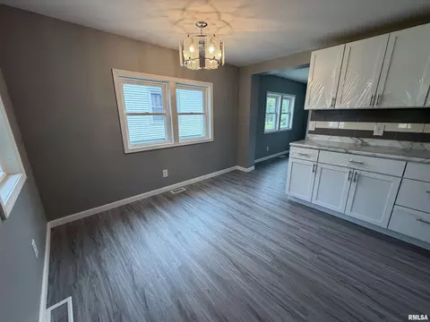 Other - 720 E Carroll St, Macomb, IL 61455 photo 5 of 8