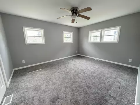 Bedroom - 720 E Carroll St, Macomb, IL 61455 photo 1 of 4