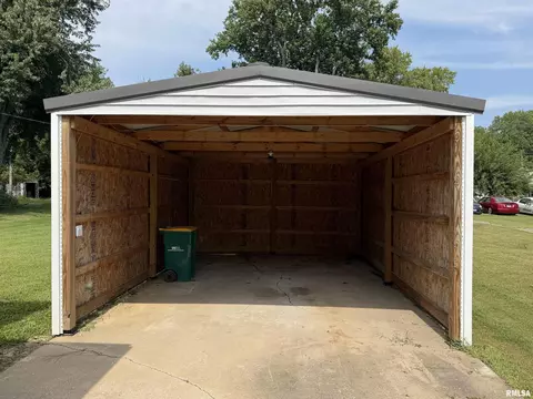 Other - 720 E Carroll St, Macomb, IL 61455 photo 3 of 8