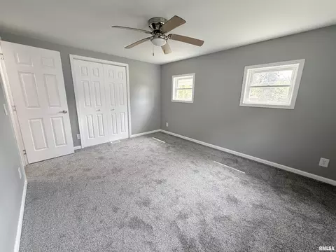Bedroom - 720 E Carroll St, Macomb, IL 61455 photo 4 of 4