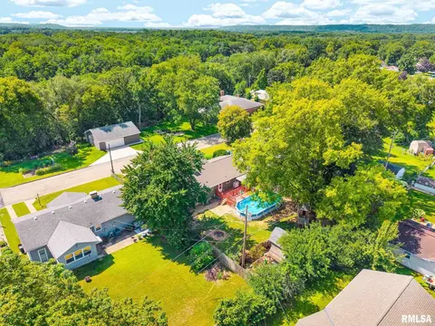 View/Area - 909 Harmony Ln, Lacon, IL 61540 photo 3 of 9