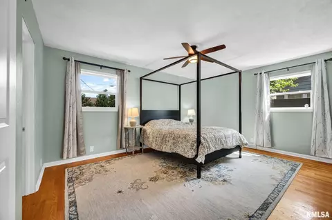 Bedroom - 909 Harmony Ln, Lacon, IL 61540 photo 1 of 7