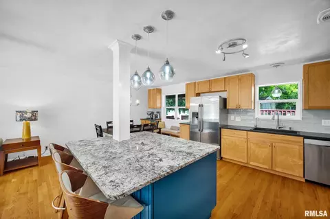 Kitchen - 909 Harmony Ln, Lacon, IL 61540 photo 2 of 5