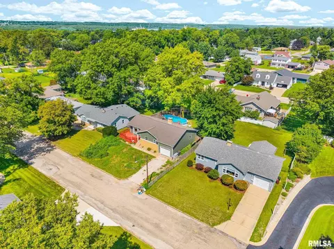 View/Area - 909 Harmony Ln, Lacon, IL 61540 photo 2 of 9