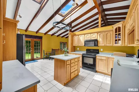 Kitchen - 1711 W Jackson St, Macomb, IL 61455 photo 1 of 4