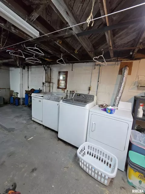 Other - 411 41st St, Moline, IL 61265 photo 16 of 17