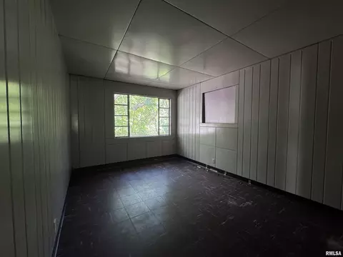 Bedroom - 217 Chandler Blvd, Macomb, IL 61455 photo 3 of 4