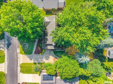 View/Area - 131 E Morningside Dr, Peoria, IL 61614 photo 9 of 9
