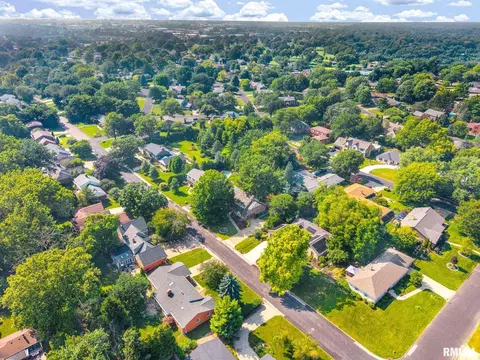 View/Area - 131 E Morningside Dr, Peoria, IL 61614 photo 6 of 9