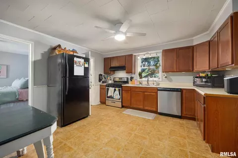 Kitchen - 603 N Maple St, Minier, IL 61759 photo 1 of 2