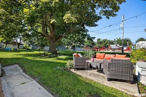 Exterior - 603 N Maple St, Minier, IL 61759 photo 1 of 7