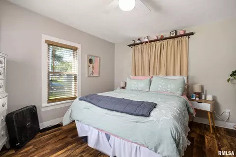 Bedroom - 603 N Maple St, Minier, IL 61759 photo 2 of 3