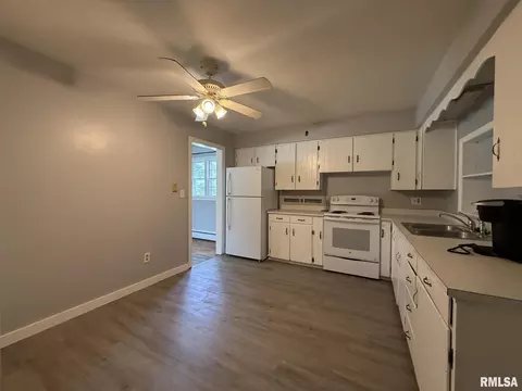 Kitchen - 309 E Walker St, Macomb, IL 61455 photo 2 of 2