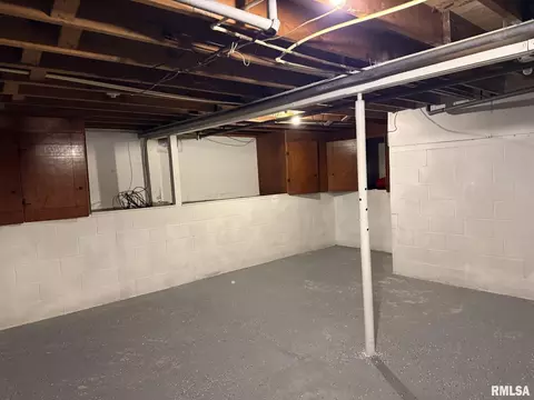 Other - 309 E Walker St, Macomb, IL 61455 photo 4 of 5
