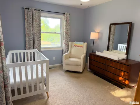 Bedroom - 906 Lake Rd, Eureka, IL 61530 photo 5 of 8