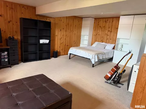 Bedroom - 906 Lake Rd, Eureka, IL 61530 photo 7 of 8
