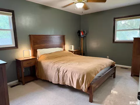 Bedroom - 906 Lake Rd, Eureka, IL 61530 photo 1 of 8