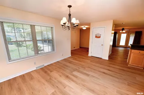 Other - 417 W Monroe St, Metamora, IL 61548 photo 5 of 10