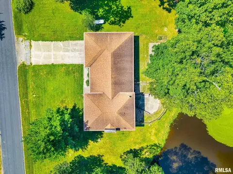 View/Area - 217 E Lake Shore Dr, Edelstein, IL 61526 photo 11 of 11