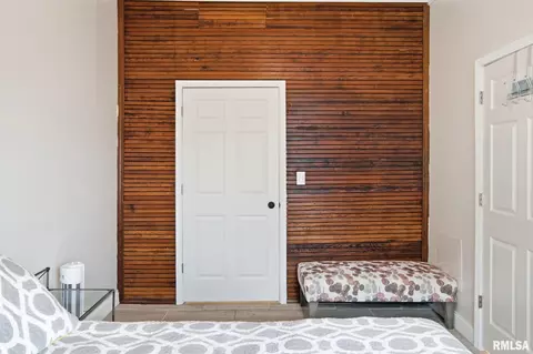 Bedroom - 101 Ash St, Herrin, IL 62948 photo 6 of 6