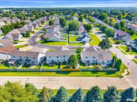 View/Area - 11434 N Northtrail Dr, Dunlap, IL 61525 photo 4 of 11