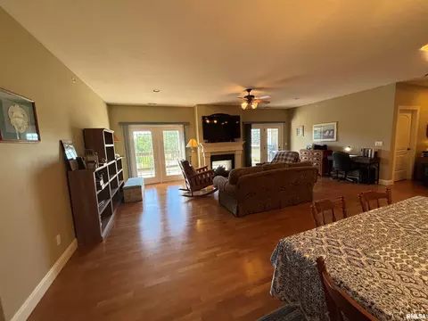 Living - 122 Eagle Rdg, Washington, IL 61571 photo 3 of 3