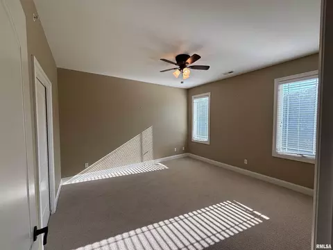 Bedroom - 122 Eagle Rdg, Washington, IL 61571 photo 7 of 8