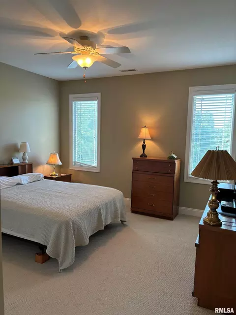 Bedroom - 122 Eagle Rdg, Washington, IL 61571 photo 3 of 8