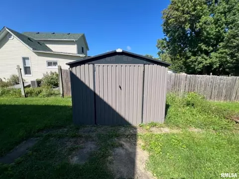 Other - 324 E Summit St, Macomb, IL 61455 photo 3 of 7