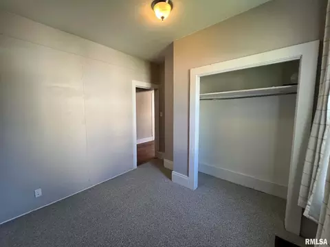 Bedroom - 324 E Summit St, Macomb, IL 61455 photo 3 of 5
