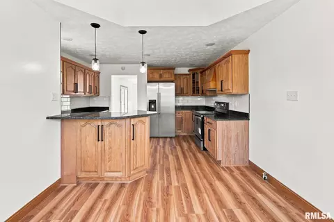 Kitchen - 1405 Pearce Rd, Equality, IL 62934 photo 3 of 6