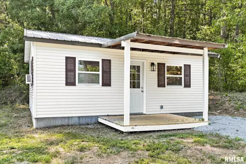Exterior - 1405 Pearce Rd, Equality, IL 62934 photo 7 of 10