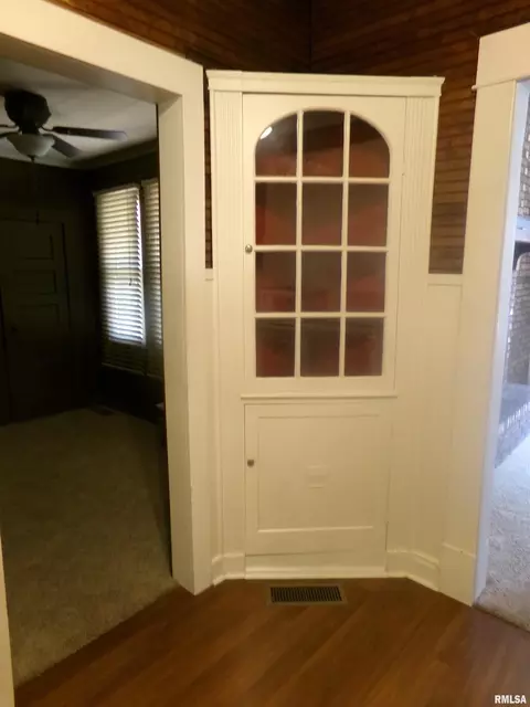 Entry Way - 1315 W Monroe St, Herrin, IL 62948 photo 1 of 1