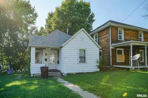 2123 N Machin St, Peoria, IL 61606