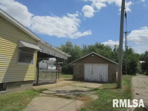 Other - 534 E Maple St, Canton, IL 61520 photo 1 of 4