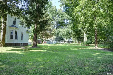 Exterior - 340 S Randolph St, Macomb, IL 61455 photo 6 of 6