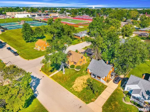 View/Area - 801 E Kay St, Morton, IL 61550 photo 5 of 9