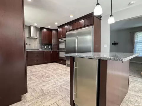 Kitchen - 524 Meadow Dr, Macomb, IL 61455 photo 6 of 6