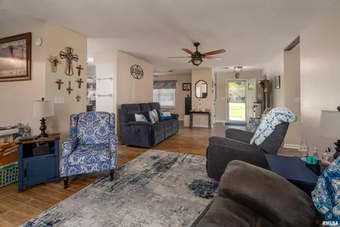 Other - 311 Gateway Rd, Marion, IL 62959 photo 6 of 7