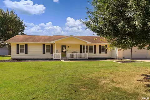 Exterior - 311 Gateway Rd, Marion, IL 62959 photo 12 of 12