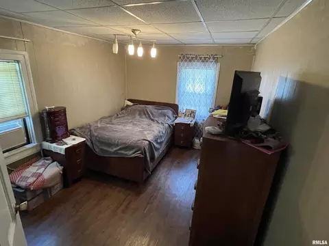 Bedroom - 509 Thomas St, Henry, IL 61537 photo 1 of 5