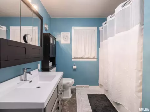 Bath - 704 E 2nd St, Delavan, IL 61734 photo 1 of 1