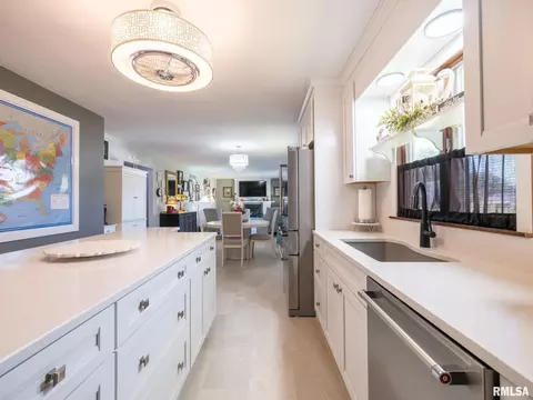 Kitchen - 704 E 2nd St, Delavan, IL 61734 photo 4 of 7