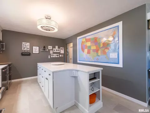 Kitchen - 704 E 2nd St, Delavan, IL 61734 photo 3 of 7
